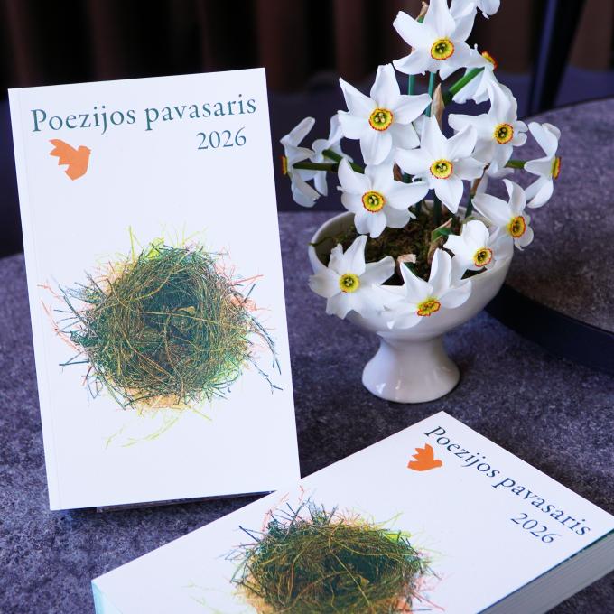 Poezijos festivalio „Poezijos pavasaris 2026“ eilės nuskambėjo Tytuvėnuose ir Kelmėje